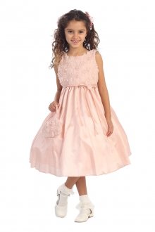 Dust Rose Rosebud Accented Taffeta Flower Girl Dress with Matching Bag Dust Rose Rosebud Accented Taffeta Flower Girl Dress with Matching Bag