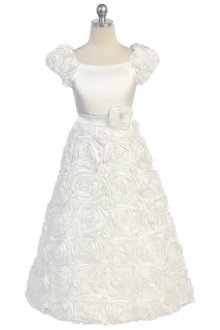 Ivory floral Patterned Flower Girl Dress with Sleeves Ivory floral Patterned Flower Girl Dress with Sleeves