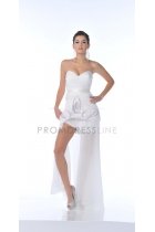 Off White Strapless Sweetheart Spinning Gathered Short Prom Dress with Chiffon Layered Train