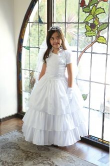 Gorgeous Two in One Dress Can Be Converted from Full Length to Short Length