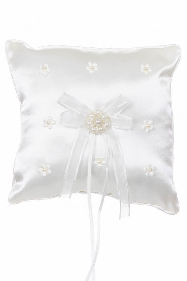Ivory Pearls and Flowers Ring Pillow Ivory Pearls and Flowers Ring Pillow